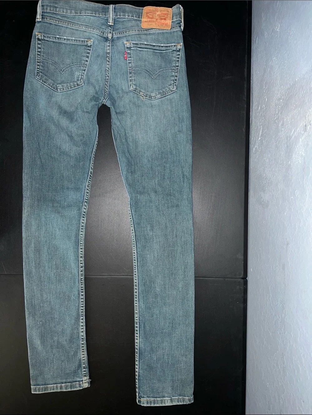 Levi's Men's Light Blue Skinny Jeans Size 30x32